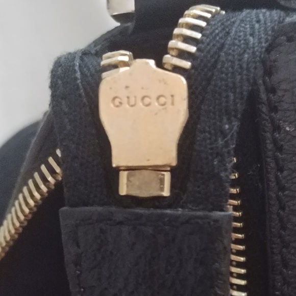 Authentic Gucci Canvas Hobo Shoulder Bag EUC - Picture 6 of 8